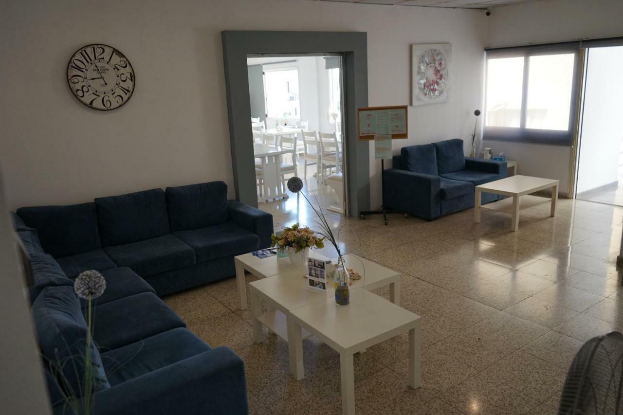 Polyxeni Hotel Apartments Limassol Extérieur photo